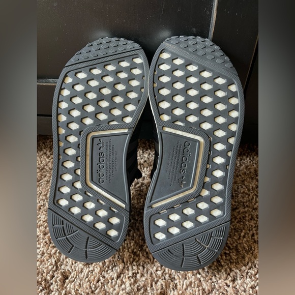 Adidas NMD R1 Black Ombre - Picture 3 of 6